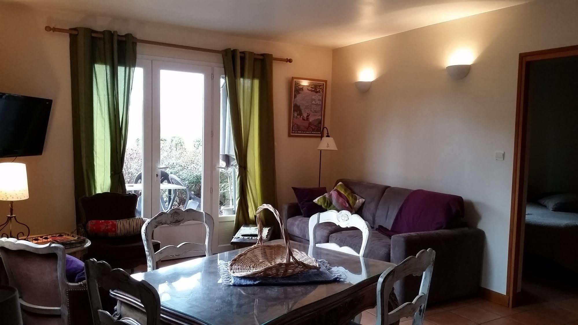 גאפ A La Petite Maison מראה חיצוני תמונה